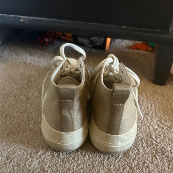 Veja Sneakers